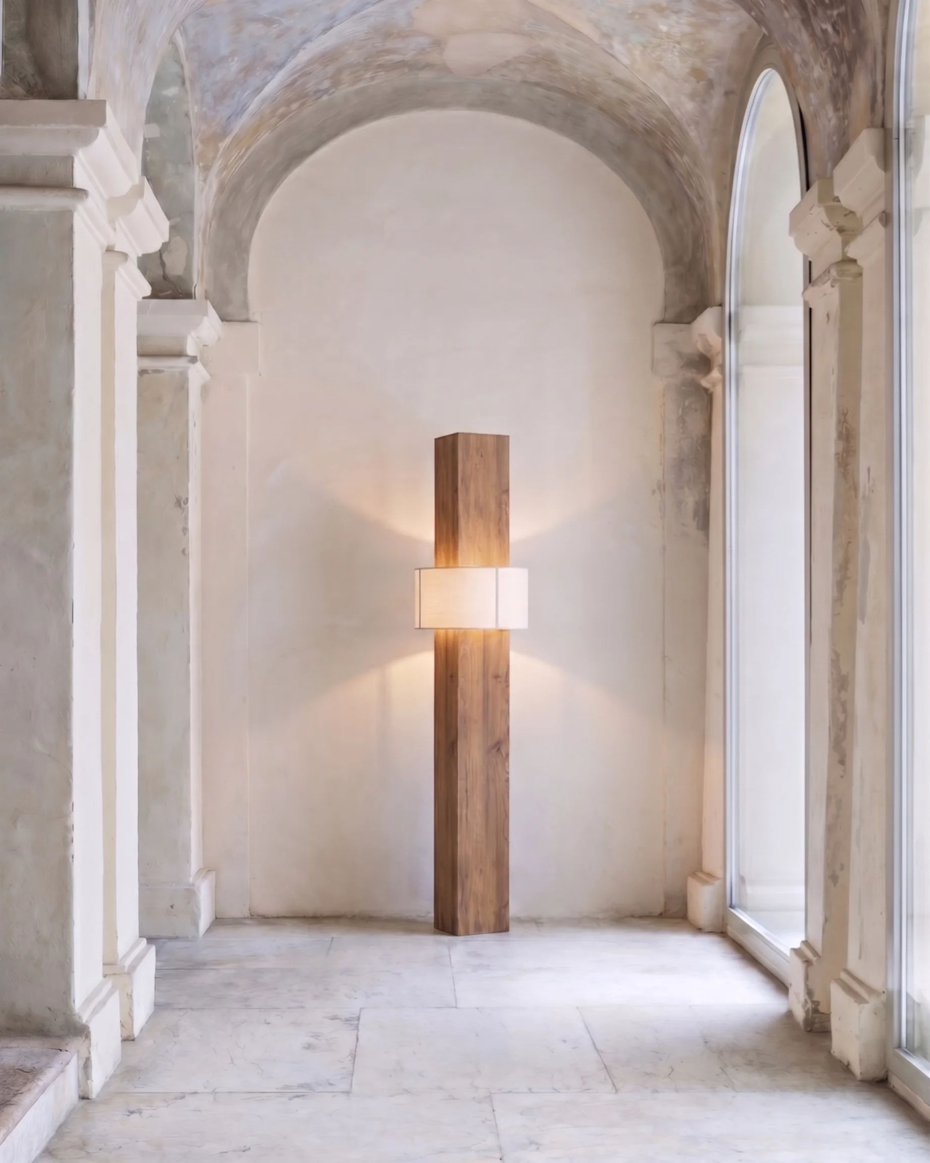 Totem Lamp
